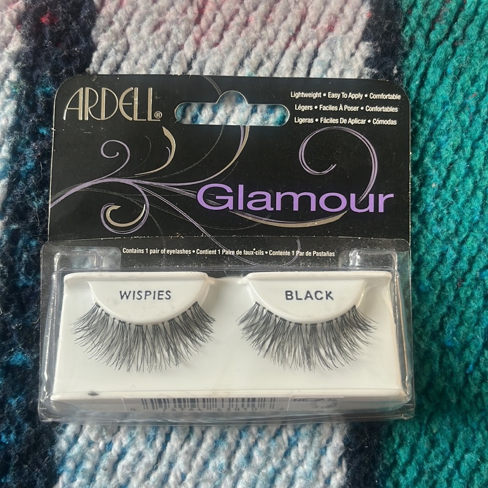 3 lashes $4 - Picture 3 of 4